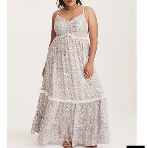 Torrid tile-print lace inset maxi dress